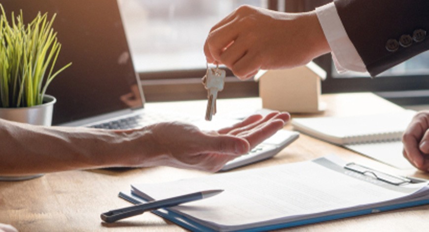 Handing Keys Back Mobile