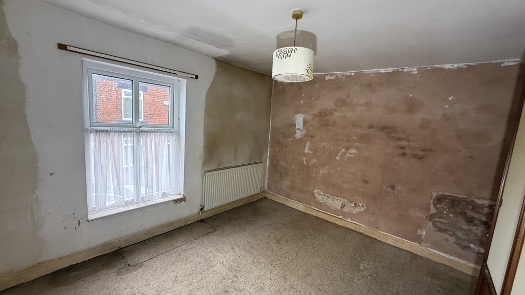 19 Cunliffe Street, Coal Aston, Dronfield, Derbyshire, S18 3AF