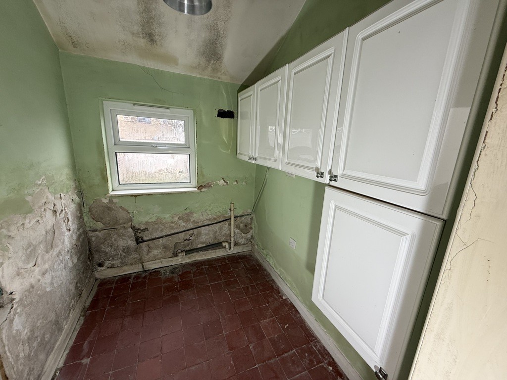 19 Cunliffe Street, Coal Aston, Dronfield, Derbyshire, S18 3AF