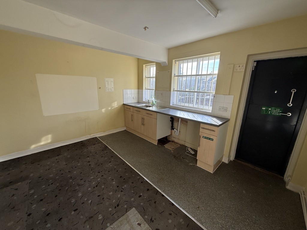 15 Stubbin Lane, Firth Park, Sheffield, South Yorkshire, S5 6QG