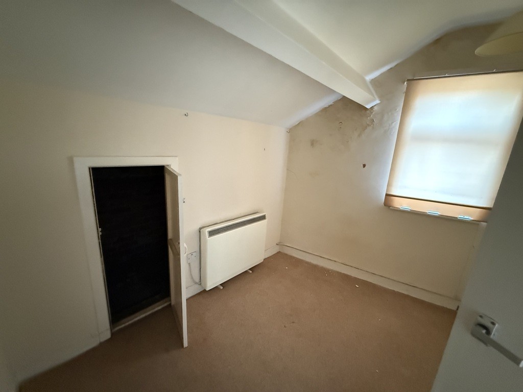 15 Stubbin Lane, Firth Park, Sheffield, South Yorkshire, S5 6QG