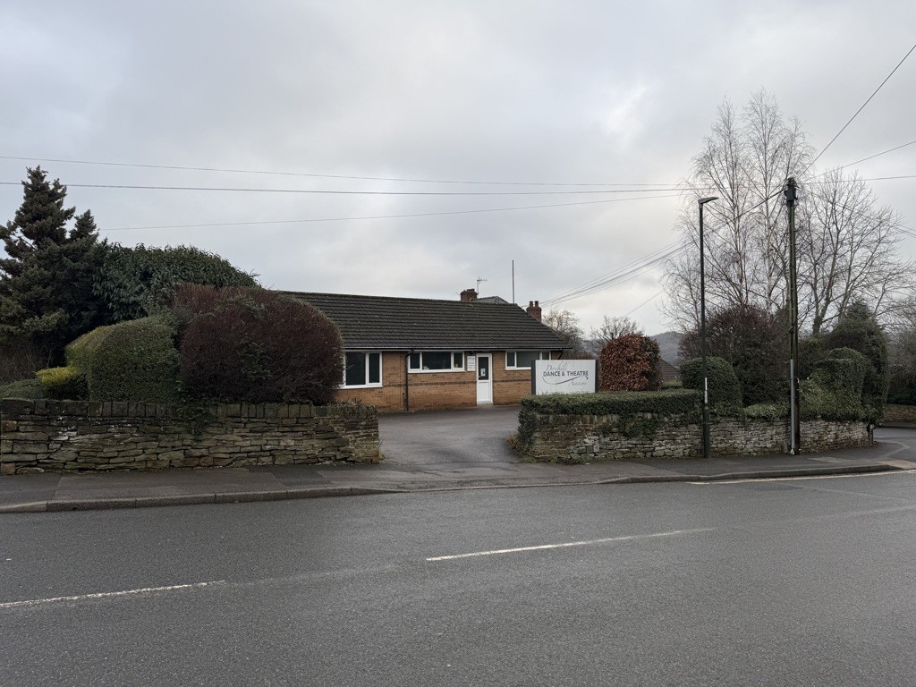 Freehold Ground Rent, 2 Gomersal Lane, Dronfield, Derbyshire, S18 1RU