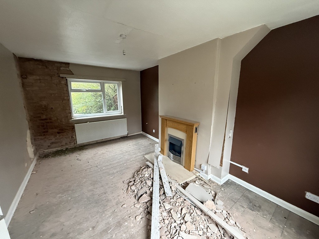 14 Robertsons Avenue, Duckmanton, Chesterfield, Derbyshire, S44 5JR