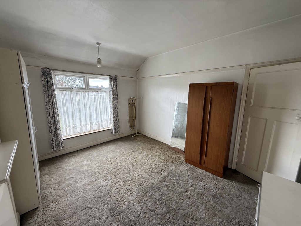 40 Robert Road, Meadowhead, Sheffield, South Yorkshire, S8 7TL