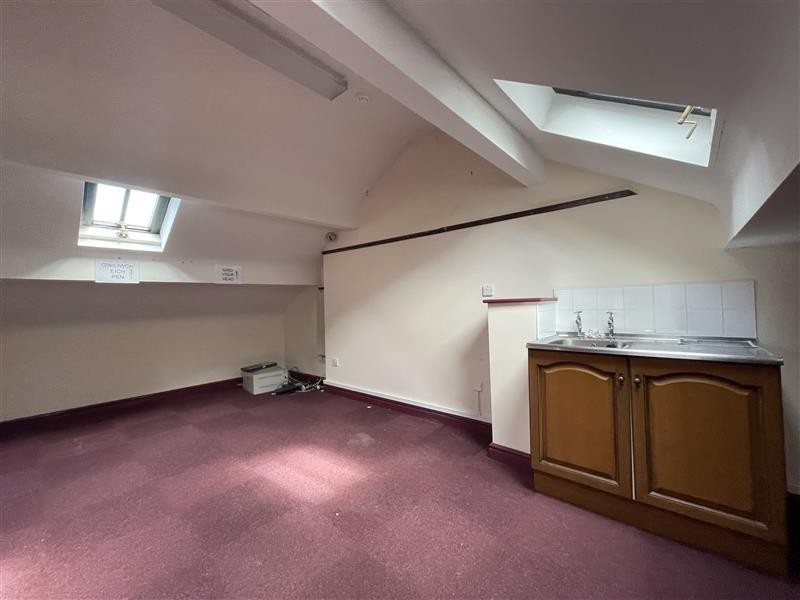 Unit 1 - 4, New York Cottages, Bangor Road, Penmaenmawr, Conwy, LL34 6NP