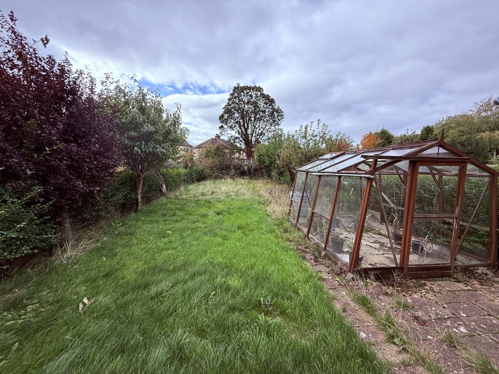 40 Robert Road, Meadowhead, Sheffield, South Yorkshire, S8 7TL