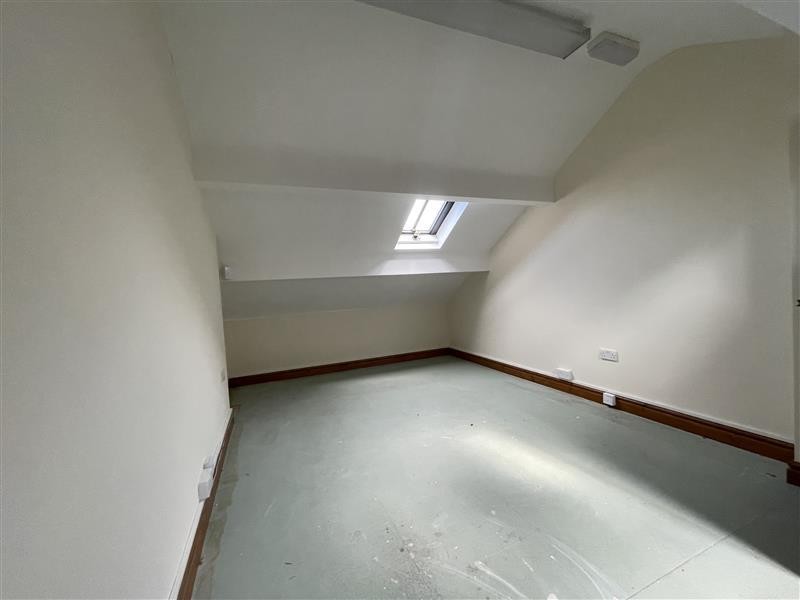 Unit 1 - 4, New York Cottages, Bangor Road, Penmaenmawr, Conwy, LL34 6NP