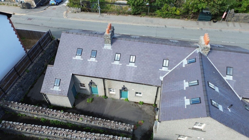 Unit 1 - 4, New York Cottages, Bangor Road, Penmaenmawr, Conwy, LL34 6NP