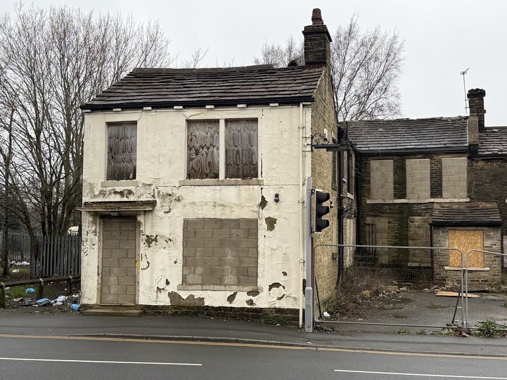 Former Pub And Cottage, 886 - 878  Little Horton Lane, Bradford, West Yorkshire, BD5 9EL