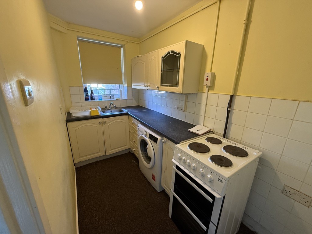 Flats 1-4, 47 Olivet Road, Woodseats, Sheffield, South Yorkshire, S8 8QR