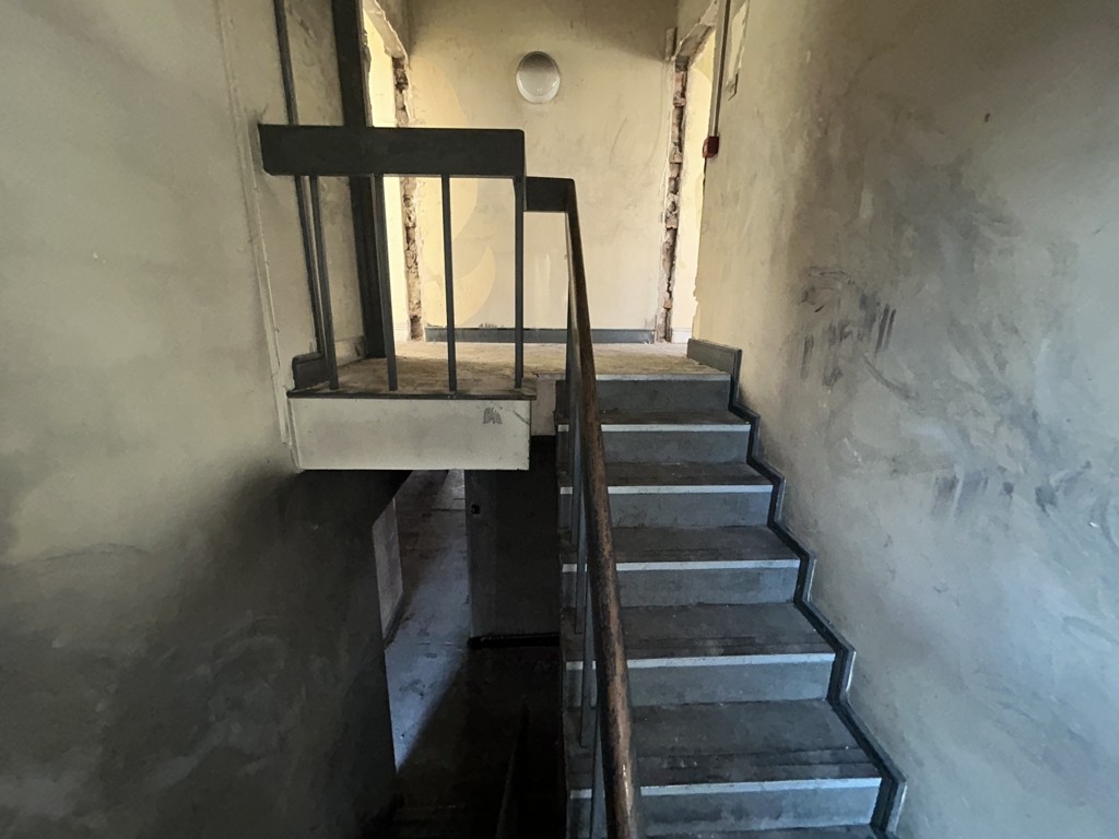 219-221 Stamford Street, Ashton-Under-Lyne, Greater Manchester, OL6 7QH