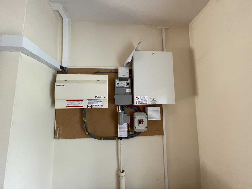 Unit 1 - 4, New York Cottages, Bangor Road, Penmaenmawr, Conwy, LL34 6NP