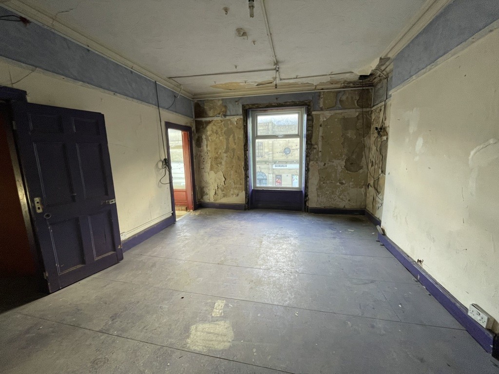 34 Great Horton Road/Randall Well Street, Bradford, West Yorkshire, BD7 1AL