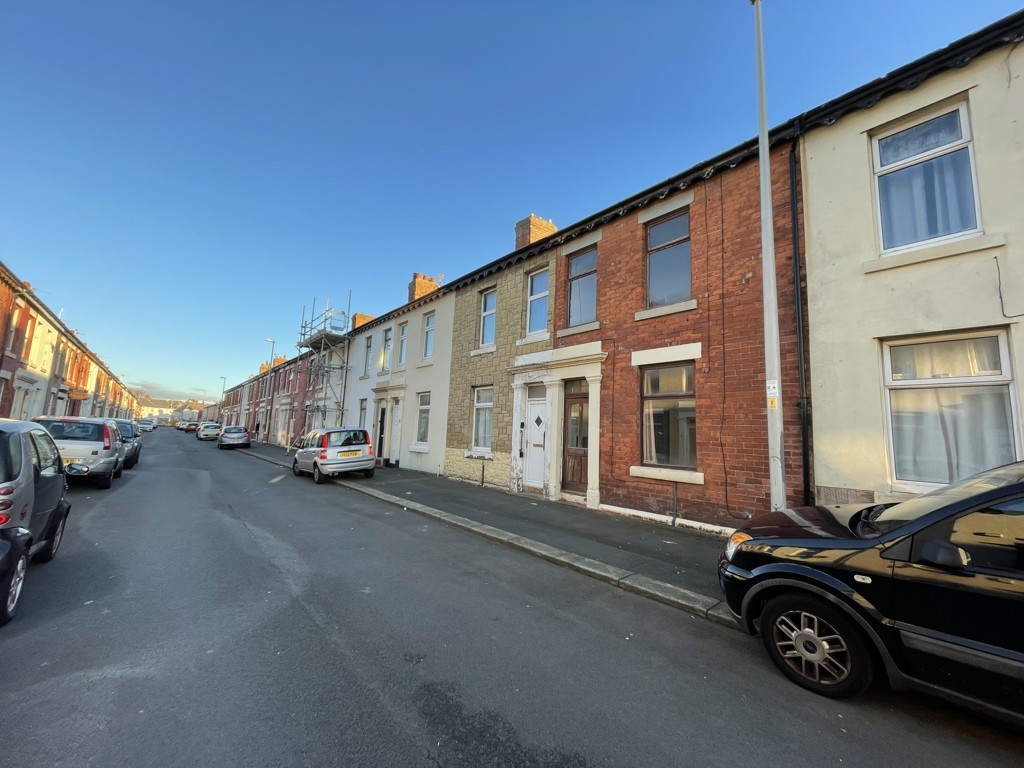 9 Bedford Road, Blackpool, Lancashire, FY1 2QS