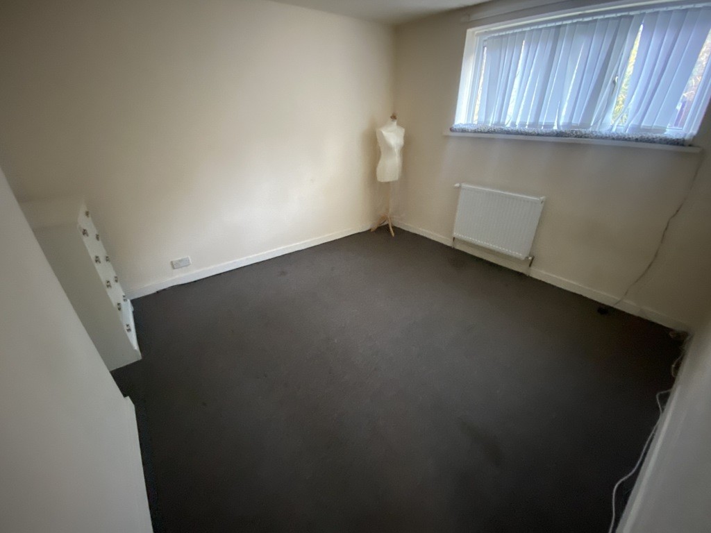 24 Maran Avenue, Darfield, Barnsley, South Yorkshire, S73 9HS