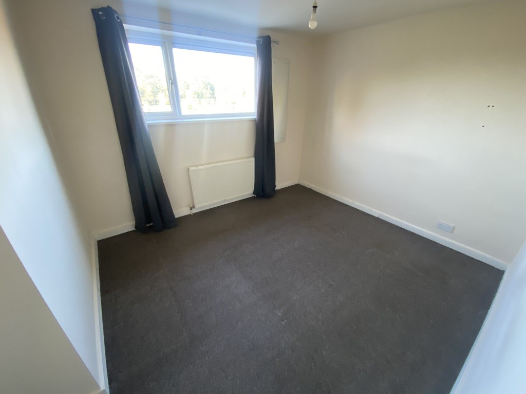 24 Maran Avenue, Darfield, Barnsley, South Yorkshire, S73 9HS