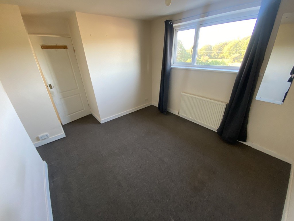 24 Maran Avenue, Darfield, Barnsley, South Yorkshire, S73 9HS