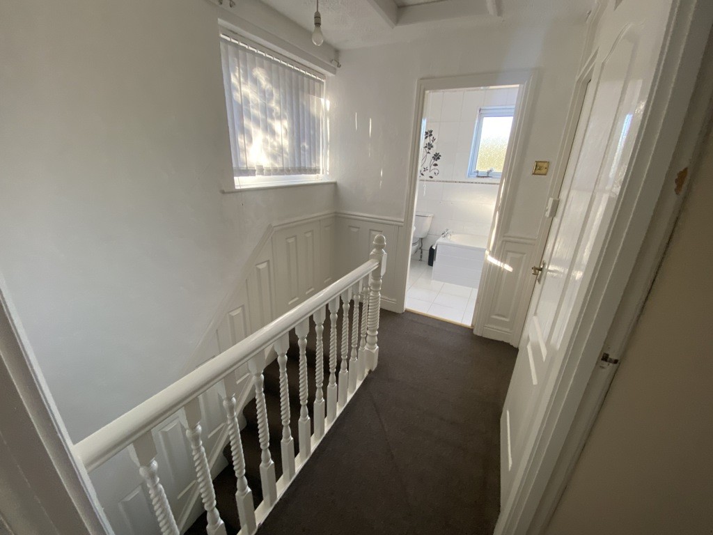 24 Maran Avenue, Darfield, Barnsley, South Yorkshire, S73 9HS