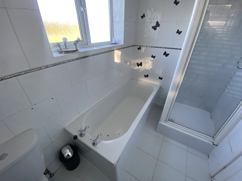 24 Maran Avenue, Darfield, Barnsley, South Yorkshire, S73 9HS