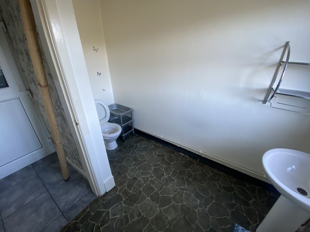 24 Maran Avenue, Darfield, Barnsley, South Yorkshire, S73 9HS