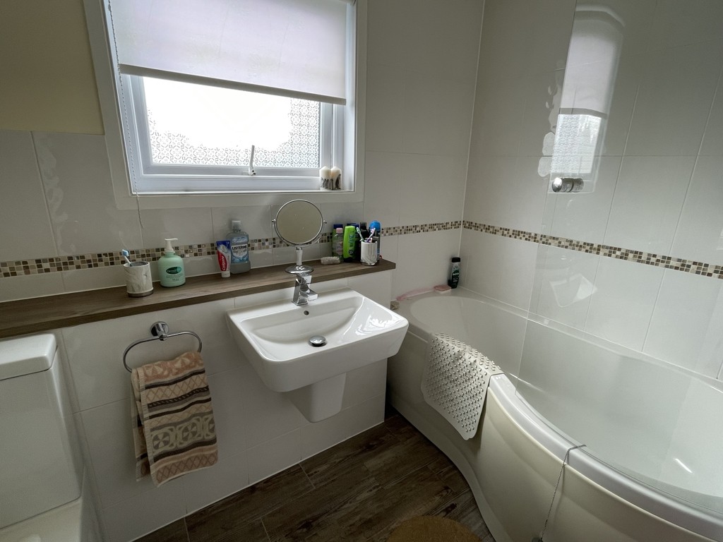 1 Thornby Walk, Wythenshawe, Manchester, Greater Manchester, M23 1FR