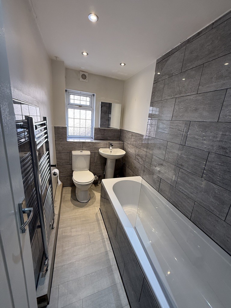 Flats 1-4, 47 Olivet Road, Woodseats, Sheffield, South Yorkshire, S8 8QR