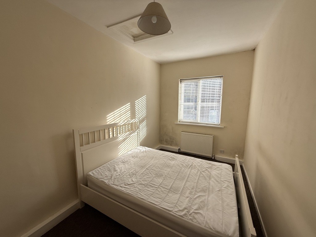 Flats 1-4, 47 Olivet Road, Woodseats, Sheffield, South Yorkshire, S8 8QR