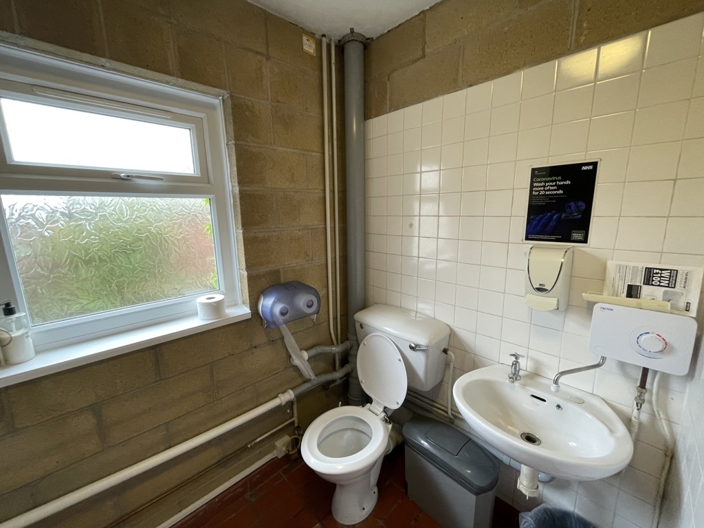 Calverley Library Building, Thornhill Street, Calverley, Pudsey, West Yorkshire, LS28 5PD