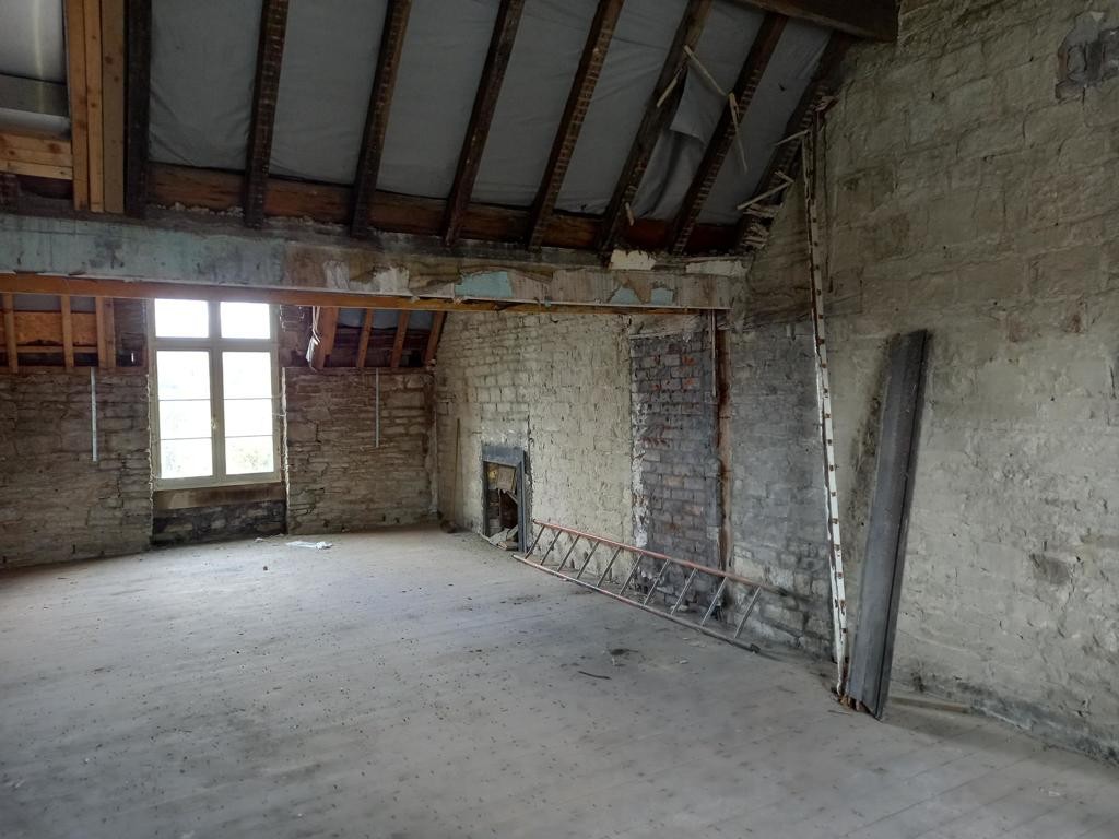 Edgerton Cemetery Lodge, Cemetery Road, Edgerton, Huddersfield, West Yorkshire, HD1 5NF