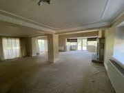 Property image #3