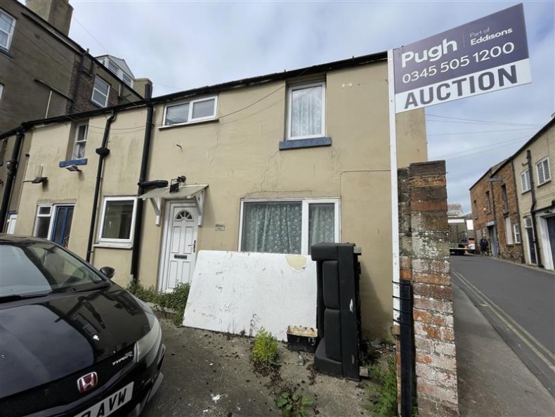 Mews Cottage, Albemarle Back Road, Scarborough, North Yorkshire, YO11 1YA
