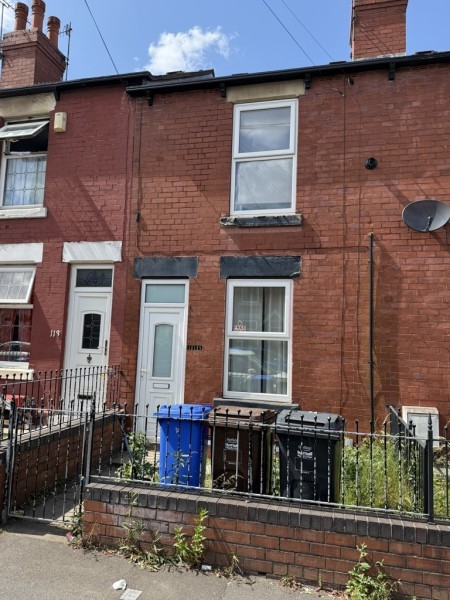 2 Bedroom Inner Terrace with Rear Garden