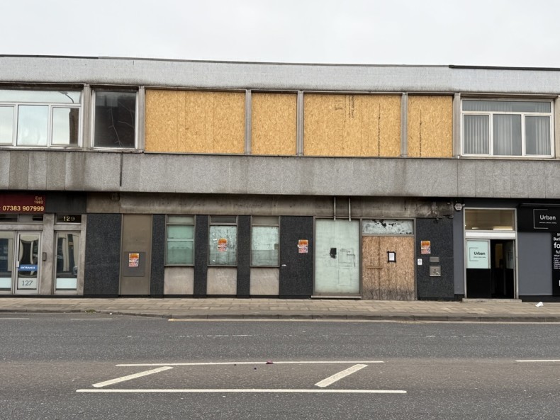Former Bank Premises with Potential for Various Uses