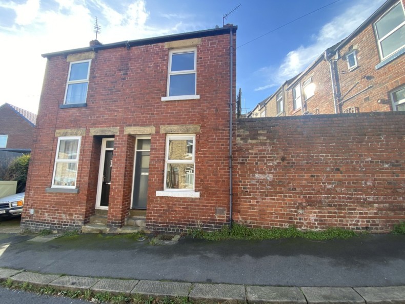 75 Woodview Road - One Bedroom Semi Detached Property